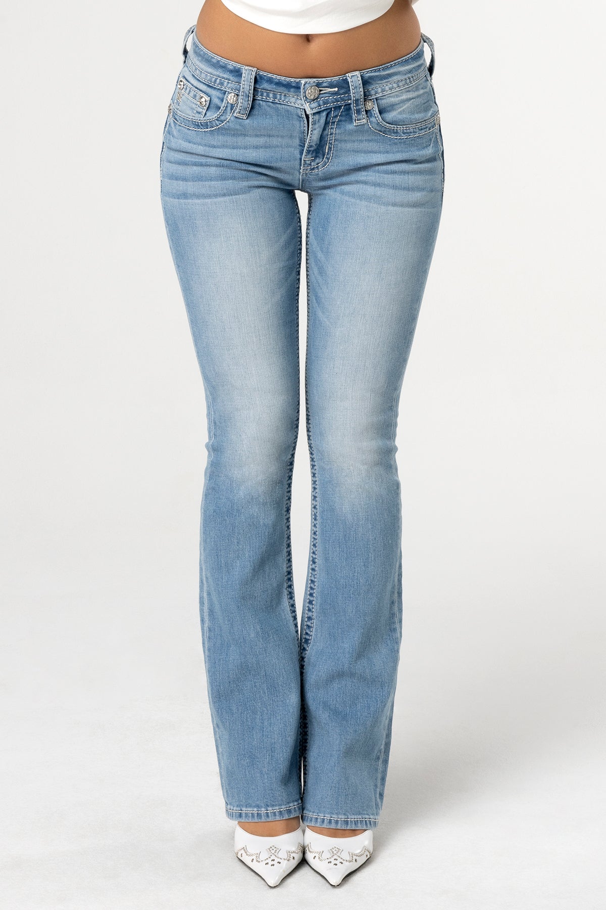 M3636B2_FRONT_CROP